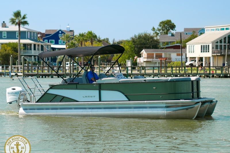 2024 Crest Classic Platinum 240 SLSC — Green